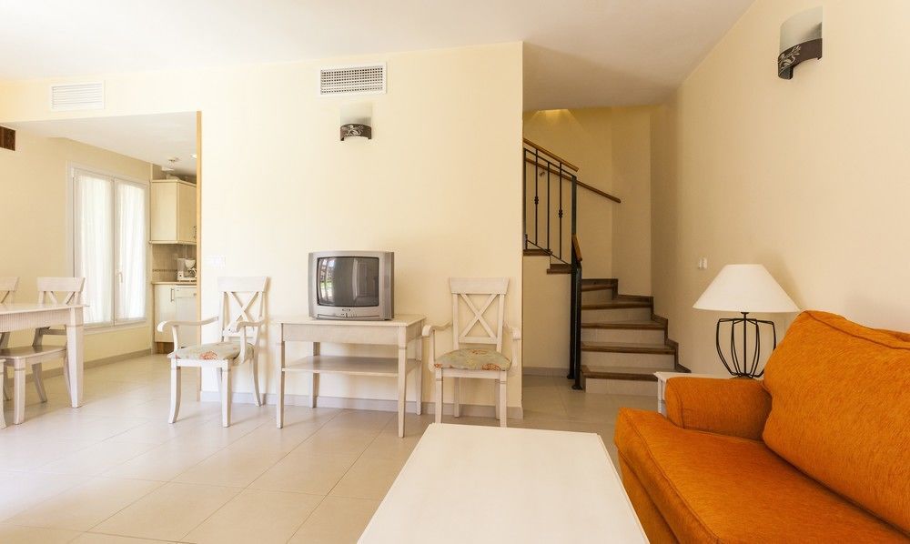 Aparthotel Ilunion Sancti Petri Novo Sancti Petri Exterior foto