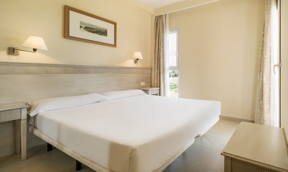 Aparthotel Ilunion Sancti Petri Novo Sancti Petri Exterior foto